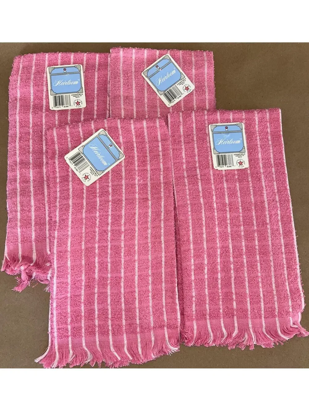 VTG Set of 10 PINK Leshner kitchen set - 4 towels, 2 washcloths, 4 potholders